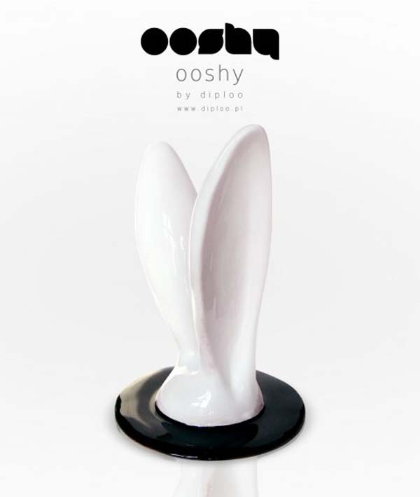 Ooshy Ceramic Sculpture by Diploo | InteriorHolic.