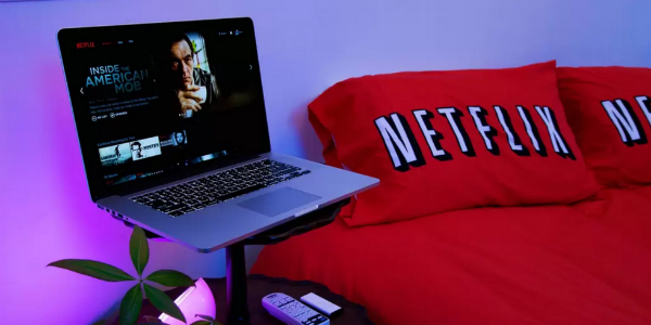 Netflix & Chill laptop