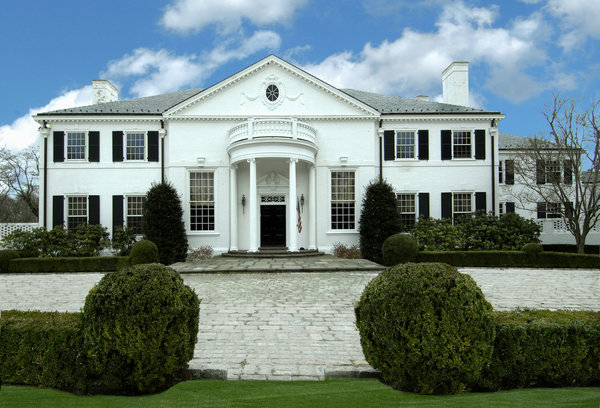 Donald Trump's first mansion exterior
