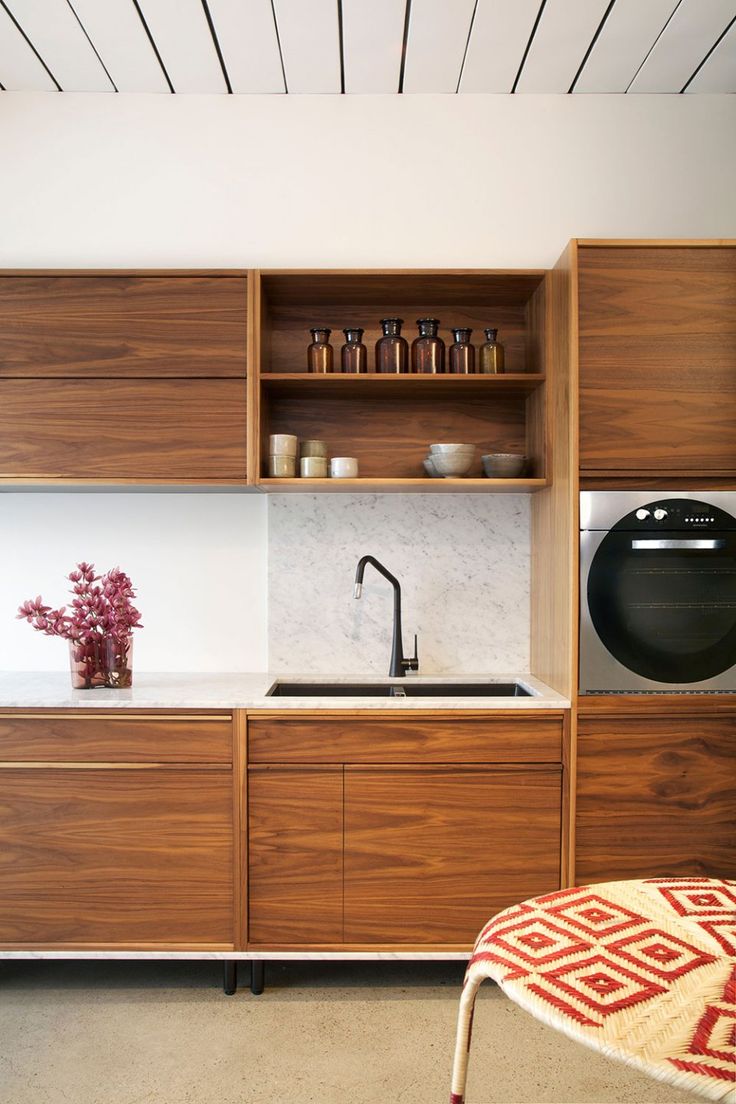 10 Wooden Kitchen Designs That Aren’t Boring | InteriorHolic.com