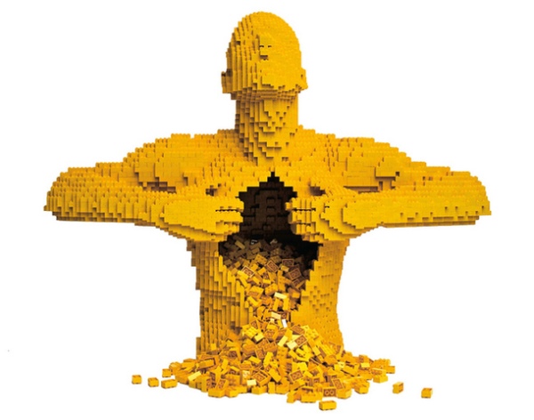 "Yellow" sculpture by American artist Nathan Savaii