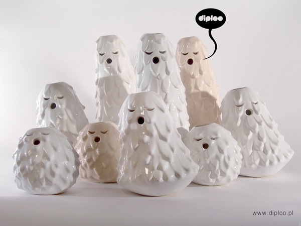 Adorable Vases 'Singing Brownies' by Diploo