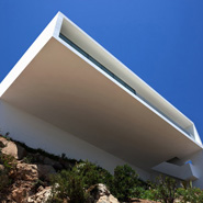 Amazing House On Cliff by Fran Silvestre Arquitectos