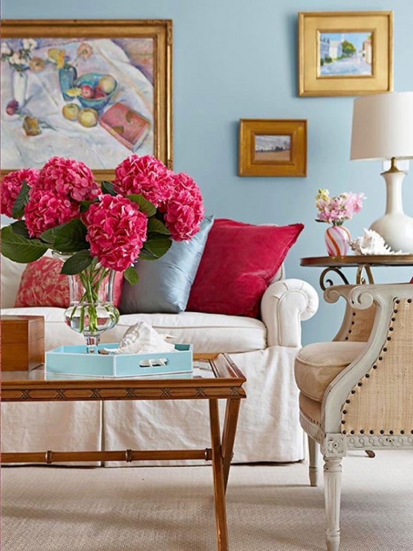 baby blue and red living room