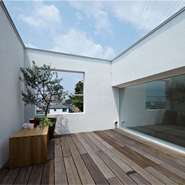 Compact Living: House In Hiyoshi