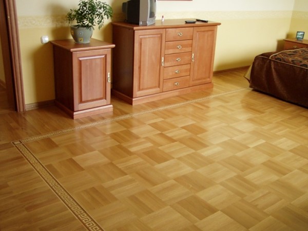 Eco-friendly flooring material