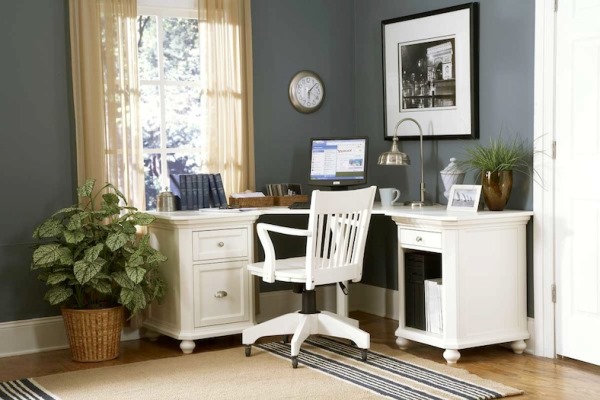 Home office design for a freelancer