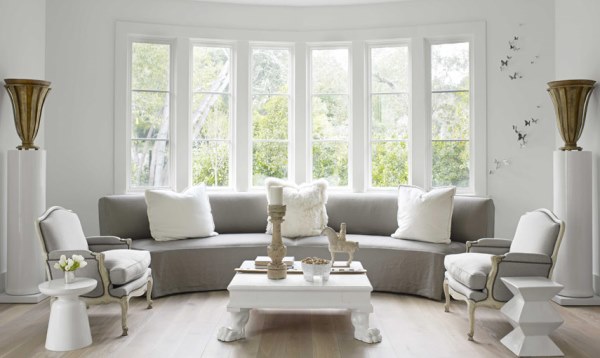 Bay window decor in the living room