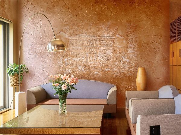 Decorative plaster for wall finish