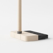 Red Dot Design: Standing Broom by Poh Liang Hock