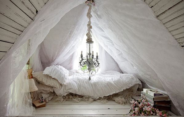 Romantic Design: Shabby Chic Bedroom