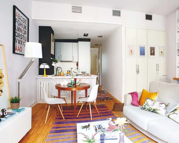 https://www.interiorholic.com/photos/small-madrid-apartment-inspiration11.jpg