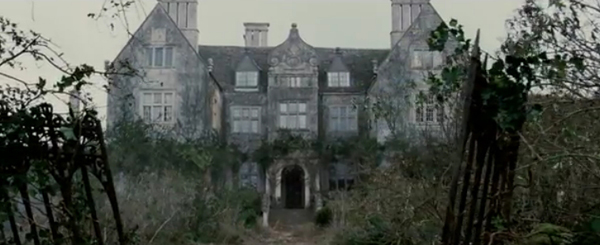 Top 5 Haunted Houses On TV